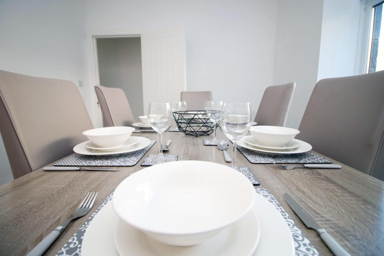 Very Special Home In Rhondda Valley Herbert House By Staystaycations Treorky Kültér fotó